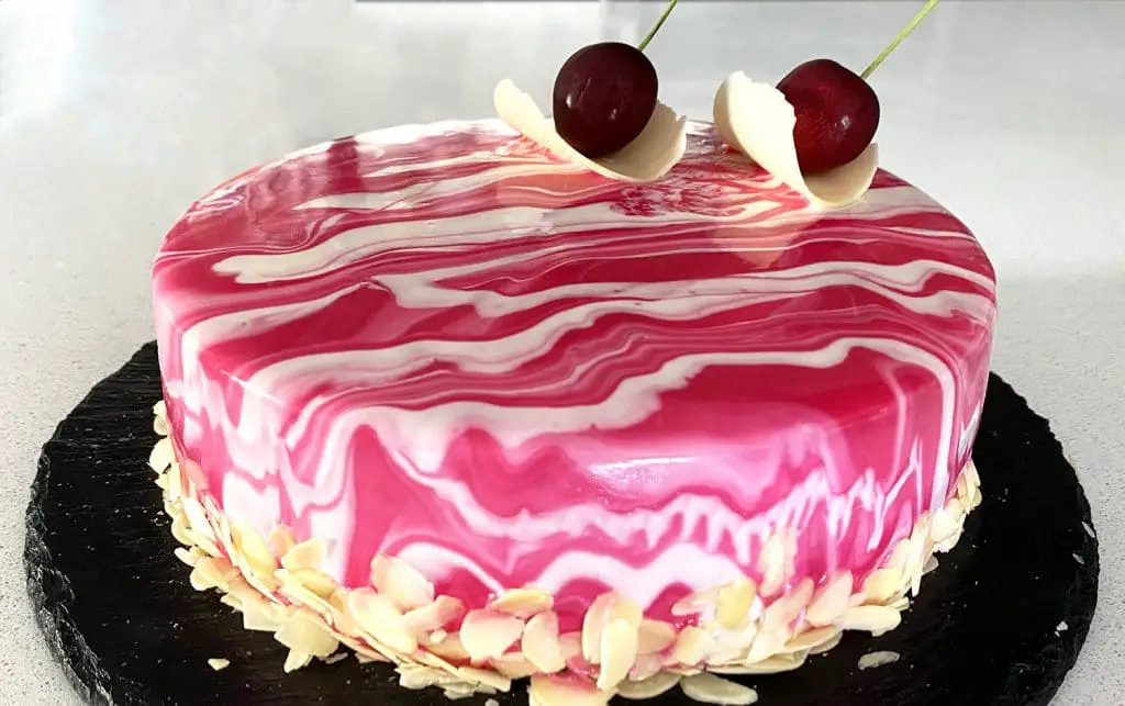 Fresh cherry mousse cake recipe